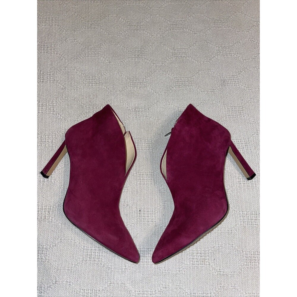 Vince Camuto Women’s Dressy Bootines Sz 8.5 B Cranberry Leather Going Out NWOB